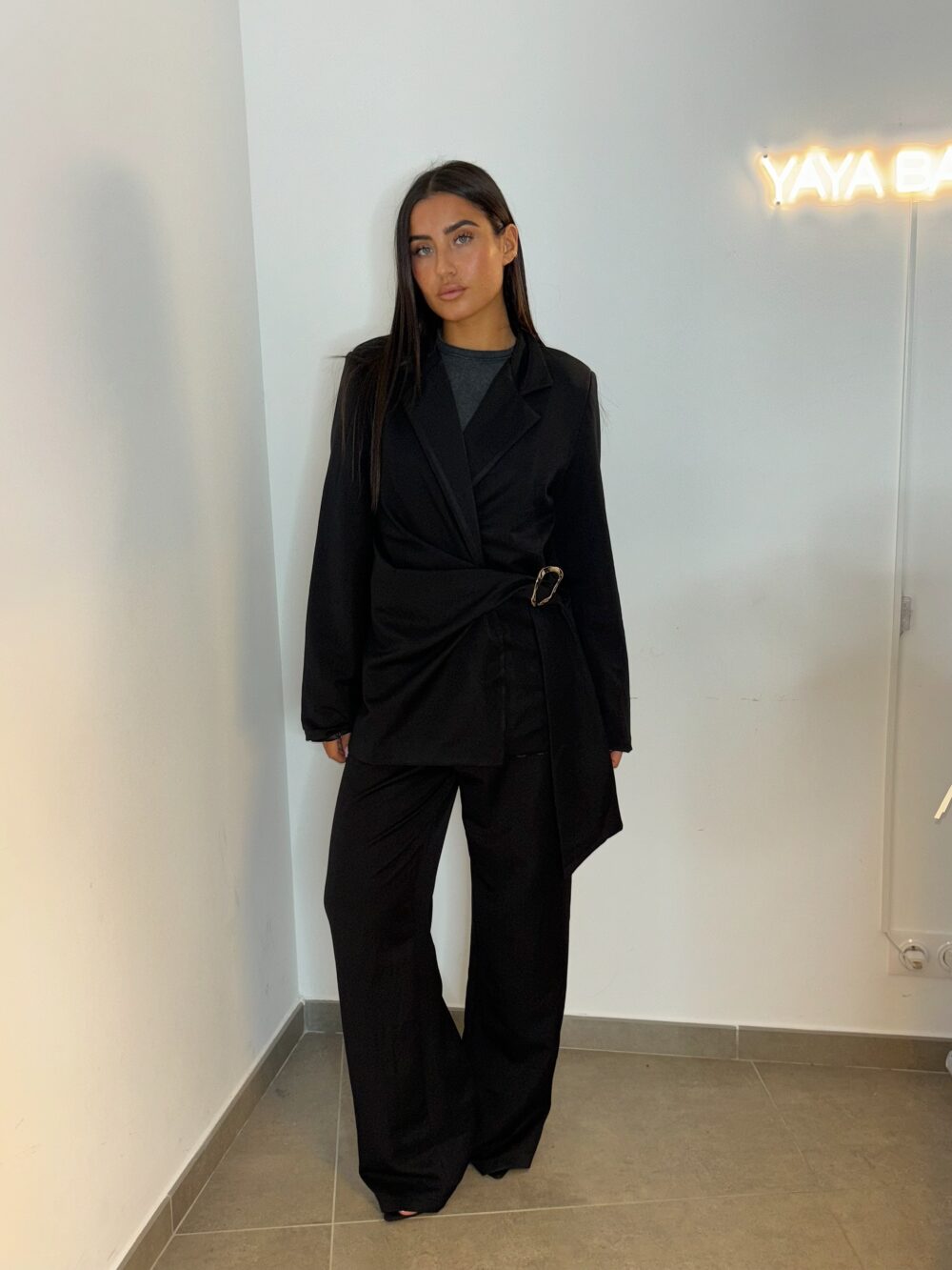 ENSEMBLE BLAZER NOIR CEINTURÉ – Image 6