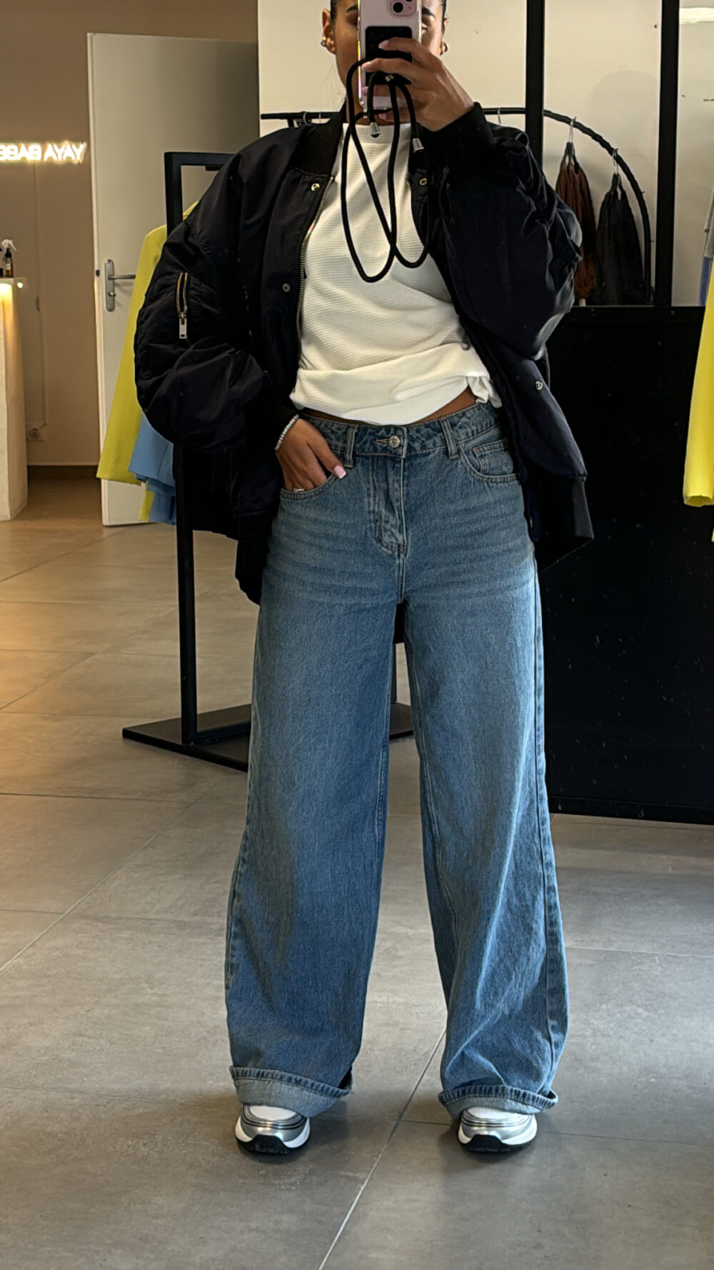 JEAN LARGE COUPE DROITE – Image 2