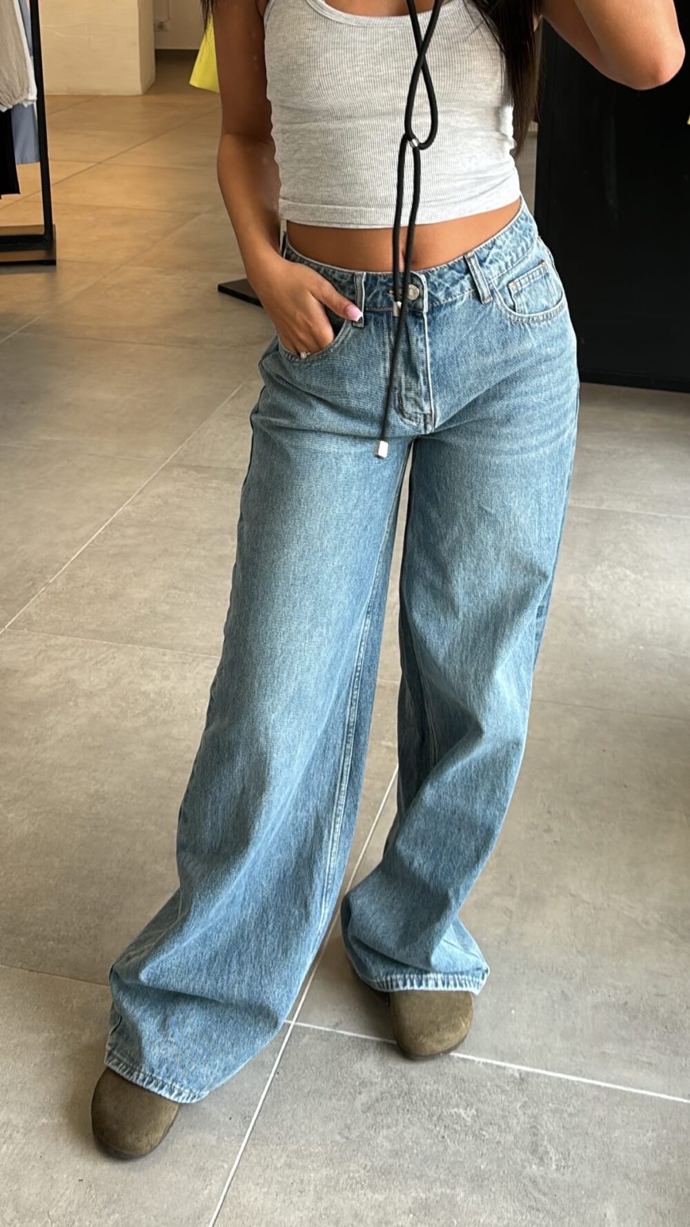 JEAN LARGE COUPE DROITE